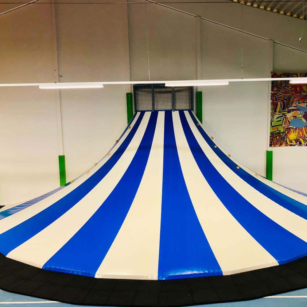 Schlossrutsche für Kinder in der Marcelo fun Arena